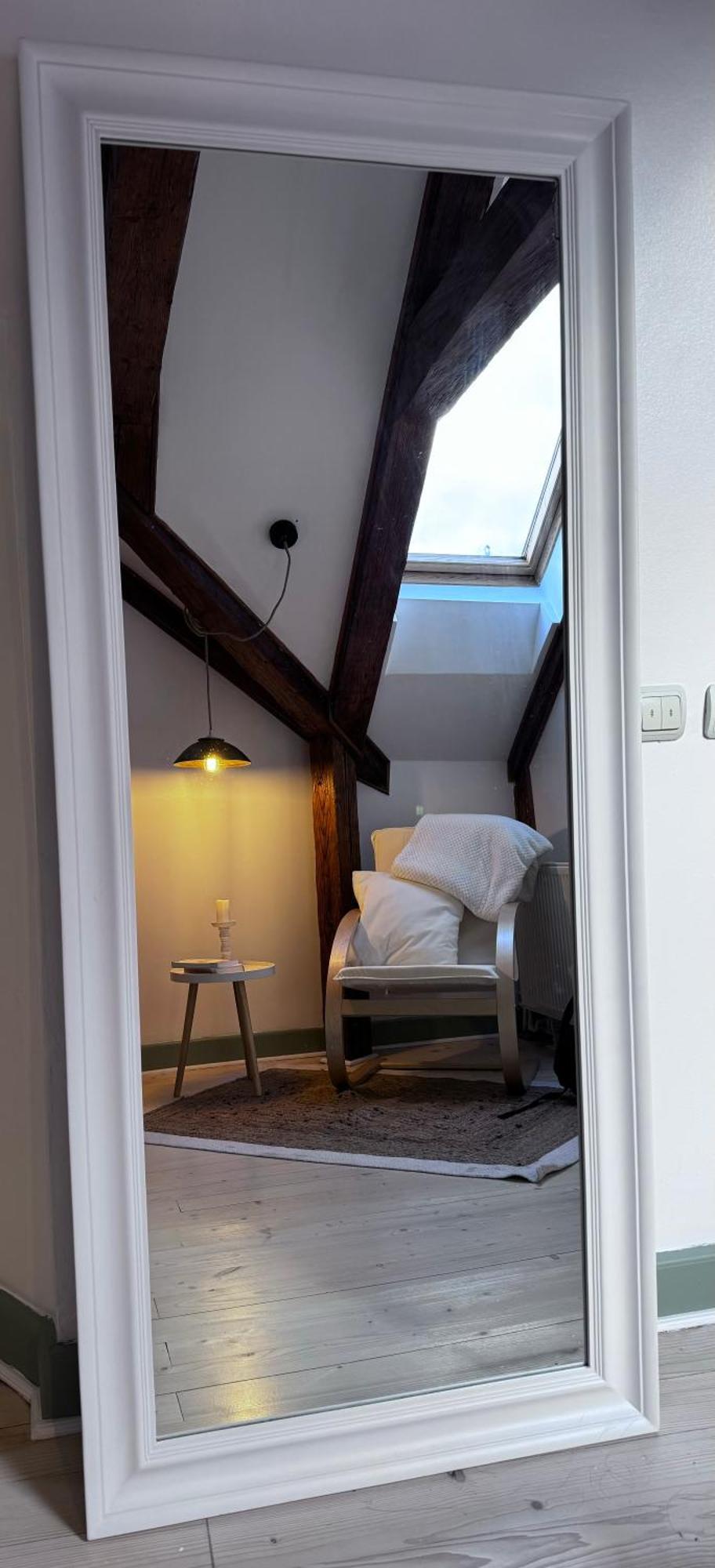 Belle Vista Loft Apartment